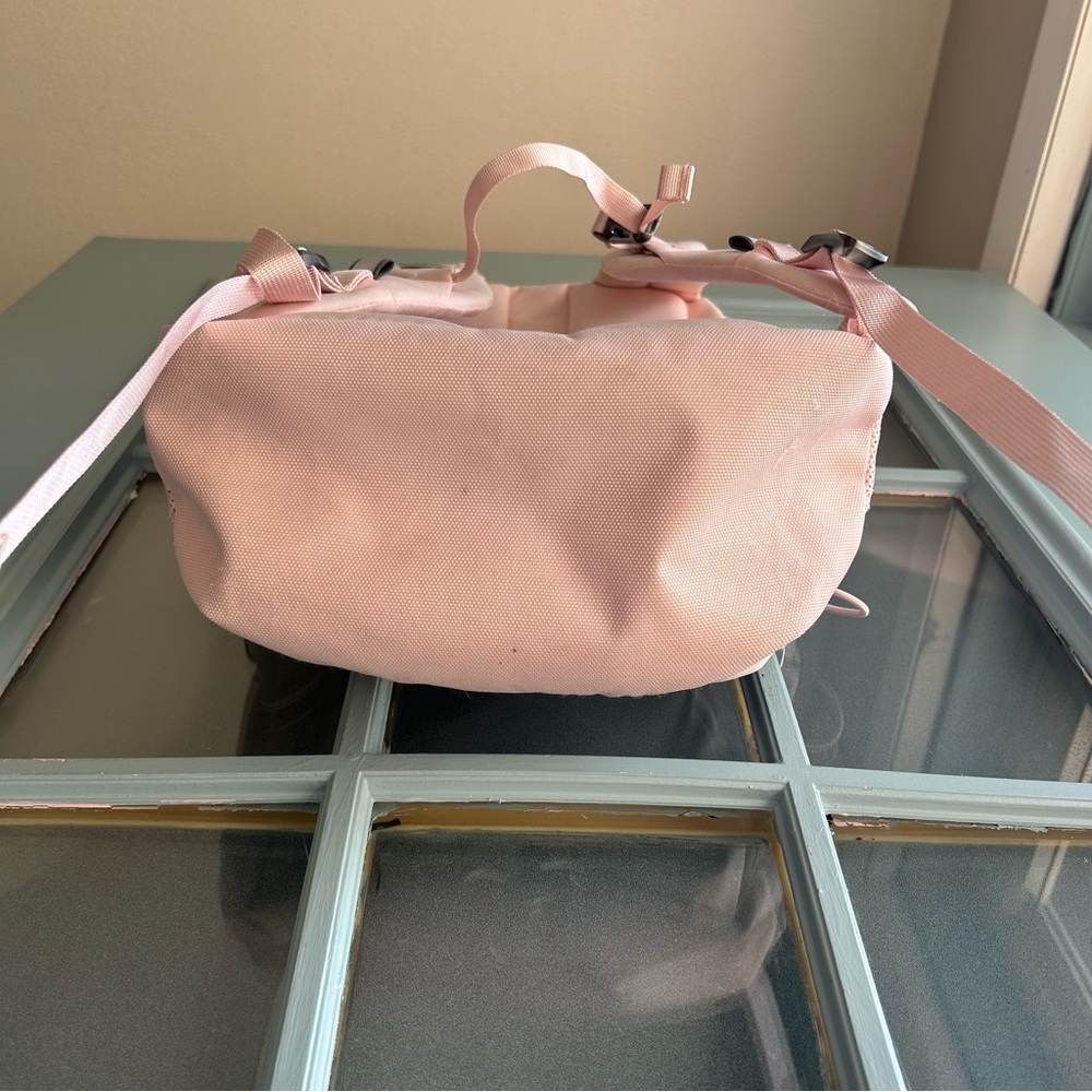 The North Face Women's Jester Backpack Padded Laptop Travel Bag Pink Salt /Black - Picture 8 of 16